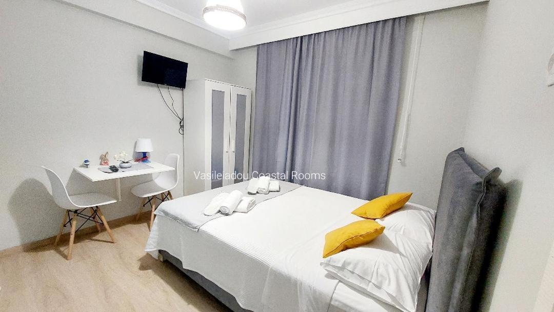 Vasileiadou Coastal Rooms Flogita Exterior foto